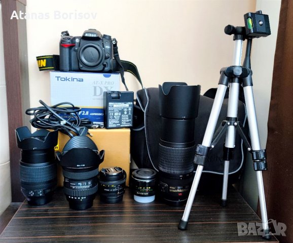 Nikon D7000, 5 обектива и аксесоари, снимка 1 - Фотоапарати - 38086020