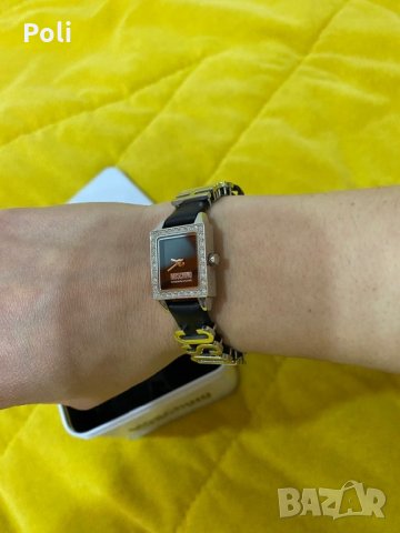 Оригинален часовник Moschino, снимка 5 - Дамски - 28337941