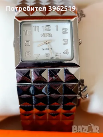 Часовник , снимка 4 - Дамски - 50364416