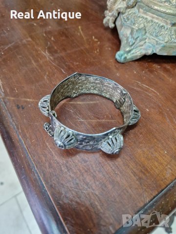 Антикварна посребрена гривна, снимка 1