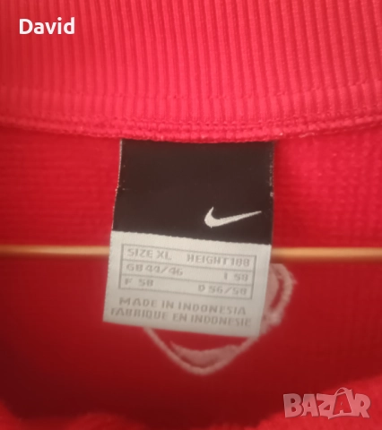 Оригинално яке на ПСВ Айндховен, снимка 3 - Спортни дрехи, екипи - 51717475