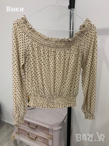 Блуза в размер S - М, снимка 3 - Блузи с дълъг ръкав и пуловери - 44096585