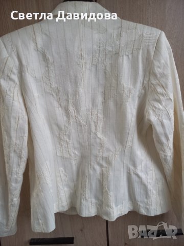 Дамско сако, снимка 2 - Сака - 43777878