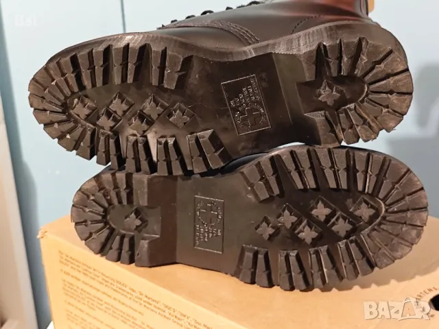 Дамски ботуши Dr Martens 1460 Vegan, снимка 7 - Дамски ботуши - 50314118