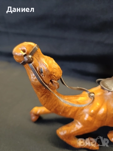 Камила сувенир , снимка 2 - Антикварни и старинни предмети - 51782274