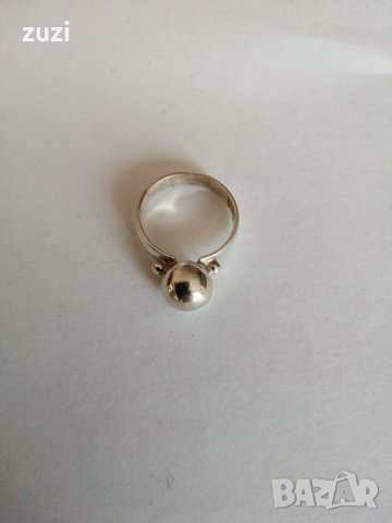 Изчистен сребърен пръстен "сребърно топче". Сребро проба 925. 