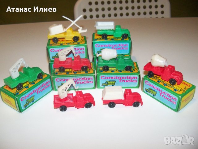 Осем камиончета играчки от Хонг Конг 1960г., снимка 2 - Други ценни предмети - 38110924