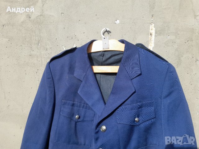 Стара полицейска,милиционерска куртка,сако #2, снимка 2 - Антикварни и старинни предмети - 43778936