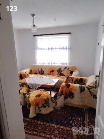 Продавам Къща на два етажа 