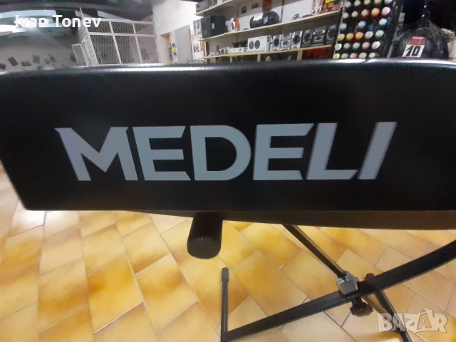 Синтезатор "МЕДЕЛИ"-като нов,с калъф!!!, снимка 5 - Синтезатори - 52471021