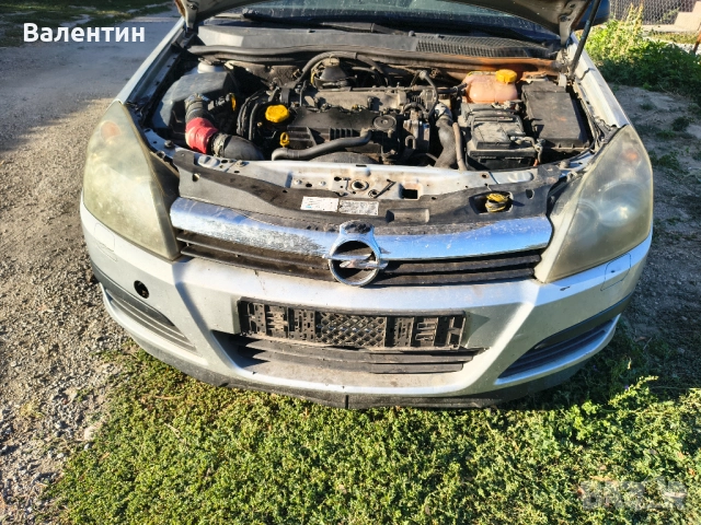 Феисова Предна броня за Opel Astra H , снимка 6 - Части - 48729961