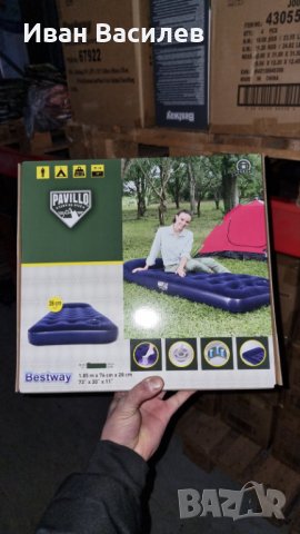 Надуваем единичен матрак с вградена крачна помпа 1.85м-76см-28см, снимка 2 - Надуваеми легла - 24781437