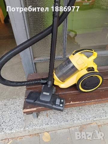 Циклонна прахосмукачка Керхер Kärcher VC3, снимка 3 - Прахосмукачки - 51868322