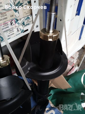 Амортисьори CHRYSLER VOYAGER 2 , снимка 2 - Части - 40746666