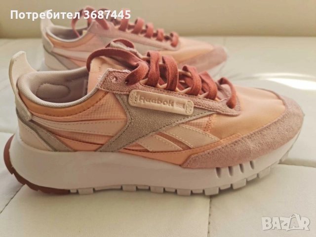 REEBOK CLASSIC- уникално красиви  без забележки  70 лв.