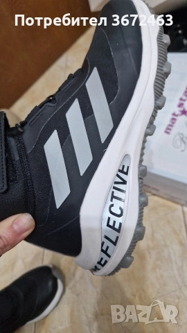 обувки зимни адидас, снимка 2 - Дамски боти - 52684954