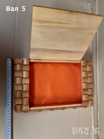 Стара дървена интересна кутия за бижута, снимка 7 - Антикварни и старинни предмети - 52401027