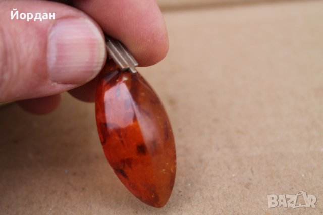 СССР Руско украшение висулка от кехлибар, снимка 2 - Антикварни и старинни предмети - 44033597