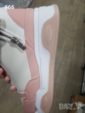 Обувки, снимка 3 - Дамски ежедневни обувки - 42978535