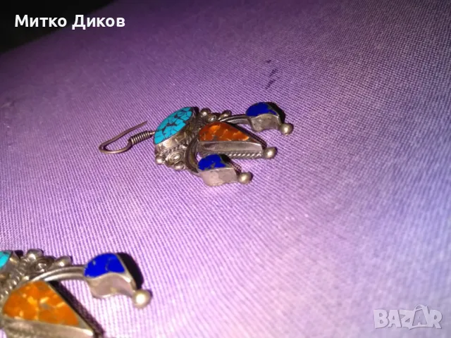 Обеци с непалски тибетски тюркоаз и коралови камъни Ръката на Фатима емайл нови, снимка 6 - Обеци - 49923608