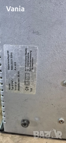 Зарядно за акумулатор , снимка 3 - Аксесоари и консумативи - 52845325