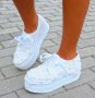 Обувки на платформа - бели - 412-12, снимка 1 - Дамски елегантни обувки - 37822672