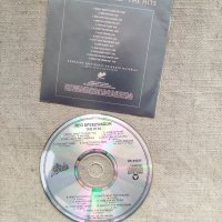 Продавам CD REO SPEEDWAGON THE HITS EK 44202, снимка 2 - CD дискове - 37478352