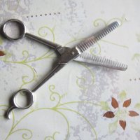 Уникална фризьорска ножица ножици Солинген, снимка 4 - Фризьорски принадлежности - 33004018