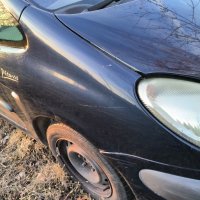 Десен калник за Ситроен Ксара Пикасо Citroen Xsara Picasso миниван , снимка 3 - Части - 43506194