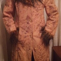 Продавам Дамско палто , снимка 1 - Палта, манта - 26546020