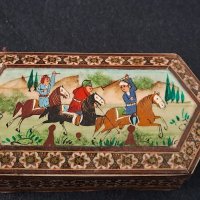 Старинна персийска кутия ,,хатамкари,,, снимка 2 - Антикварни и старинни предмети - 39786837