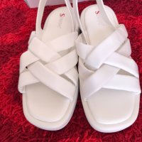 Бели сандали, снимка 3 - Сандали - 40360692