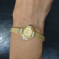 Златни дамски часовници  GENEVE - Au585-14K, снимка 5 - Дамски - 38142322