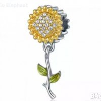 Sale Сребърен висящ елемент Пандора"Sunflower"/нов, снимка 1 - Колиета, медальони, синджири - 37543959