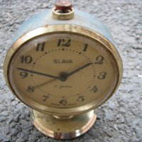 Часовник будилник Слава-8, снимка 1 - Антикварни и старинни предмети - 28665206