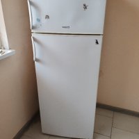 Продавам хладилник , снимка 1 - Хладилници - 43765490