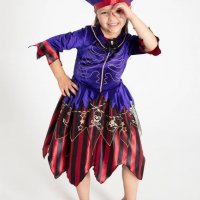 Страхотна рокля на Пиратка с шапка, снимка 4 - Детски рокли и поли - 27720256
