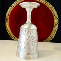 Чаша от калай за вино с релефна кръчмарска картина. , снимка 10 - Антикварни и старинни предмети - 44116999