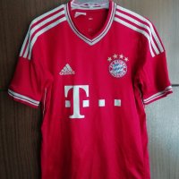 Bayern Munich Adidas оригинална фланелка тениска Байерн Мюнхен , снимка 1 - Тениски - 37537619