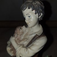 Страхотна красива статуетка момче с куче подписана, снимка 4 - Антикварни и старинни предмети - 43490653