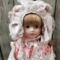 Порцеланова кукла - Роузи, снимка 2 - Колекции - 43327333