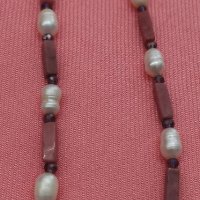 Гердан от родохрозит и естествени перли, снимка 1 - Колиета, медальони, синджири - 37947525