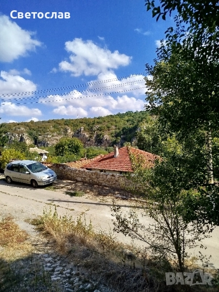 Продавам парцел в регулация в с.Кошов, снимка 1