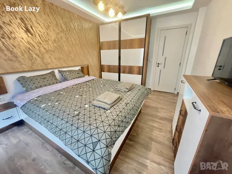 Hidden Treasure, снимка 1