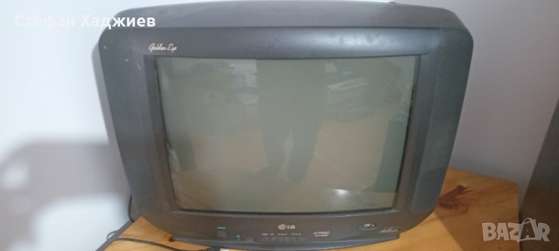 Телевизор LG Golden Eye CF-21D30X, снимка 1