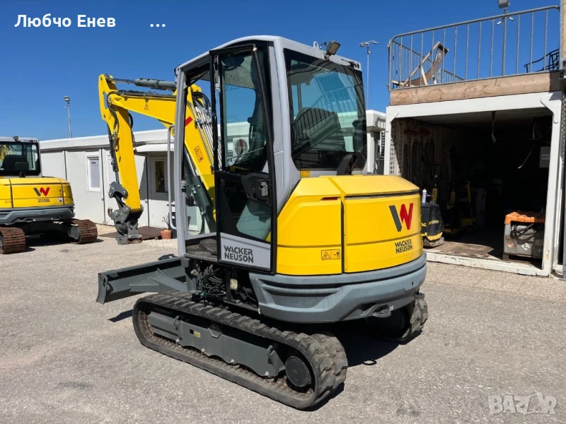 Мини багер, снимка 1