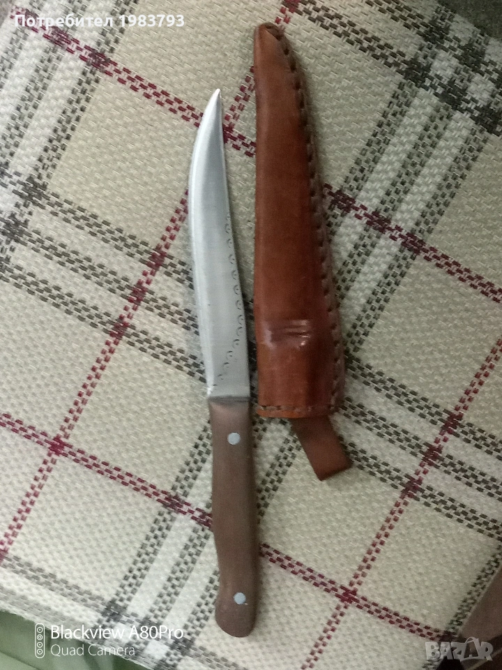 Стар майсторски нож,в кожена кания., снимка 1