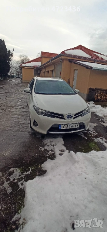 Продавам Тойота Аурис хибрид, снимка 1