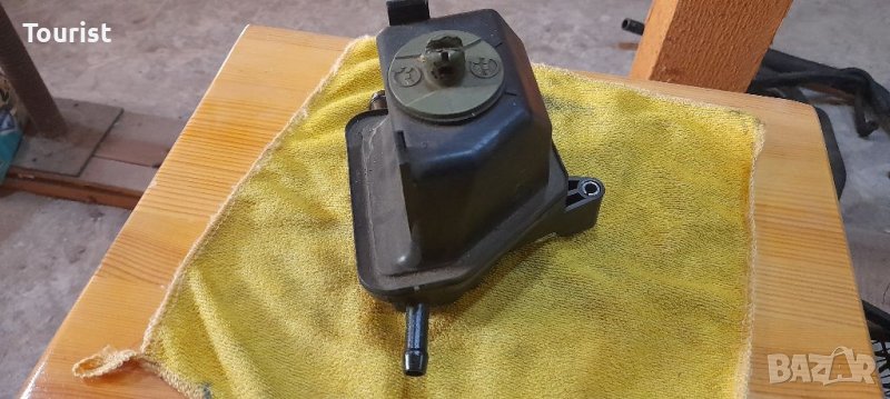 казанче хидравлика голф 4 аудо а3 бора, снимка 1