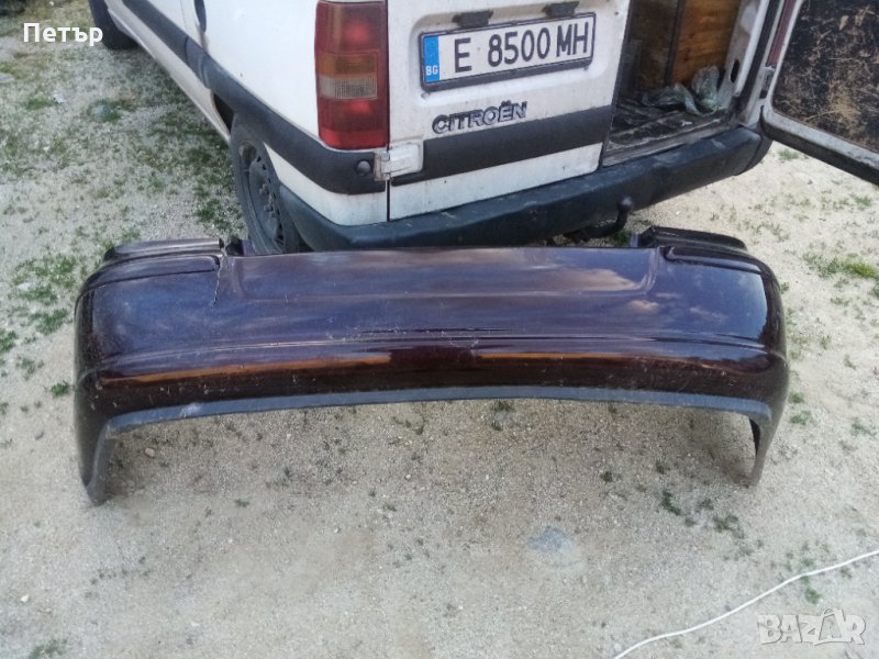 Задна броня Тойота авенсис, снимка 1